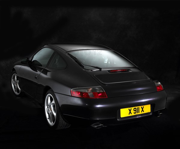 2000 Porsche 996 Carrera Artist: Unknown.