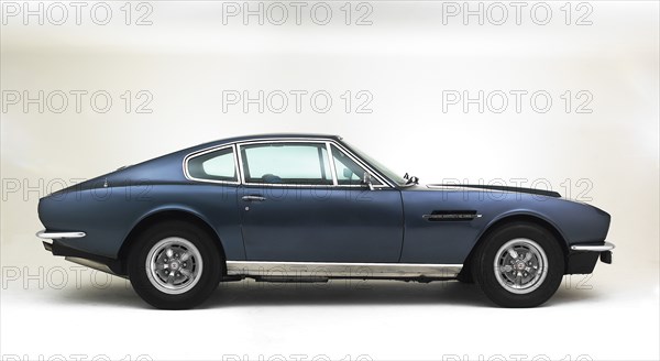 1970 Aston Martin DBS V8 Artist: Unknown.