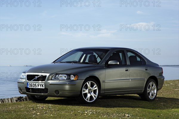 2005 Volvo S60 Artist: Unknown.