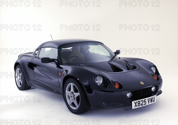 2000 Lotus Elise Artist: Unknown.