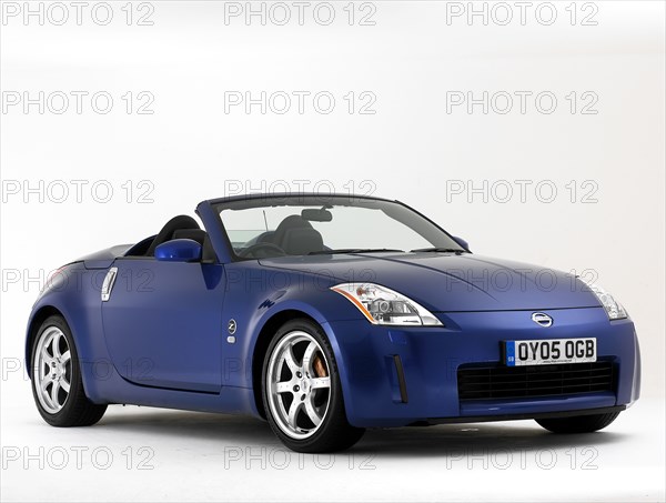 2005 Nissan 350Z Artist: Unknown.