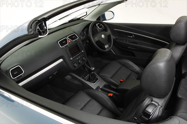 2006 VW EOS Artist: Unknown.