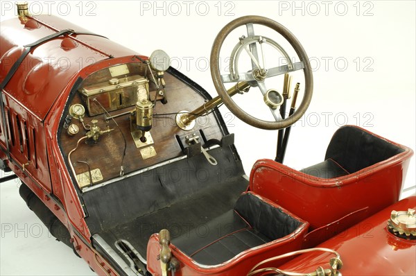 1907 Itala Artist: Unknown.