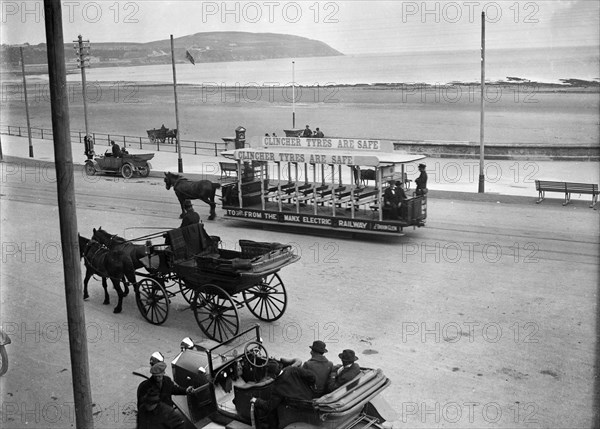 At the RAC TT race, Isle of Man, 10 June 1914. Artist: Bill Brunell.