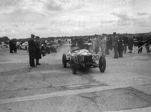 Riley 9 Brooklands at the LCC Relay GP, Brooklands, 25 July 1931. Artist: Bill Brunell.
