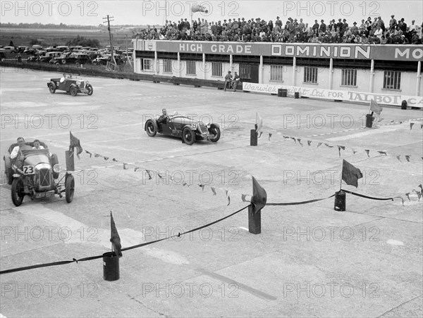 Salmson, Alta and Riley cars in action at the JCC Members Day, Brooklands, 4 July 1931. Artist: Bill Brunell.