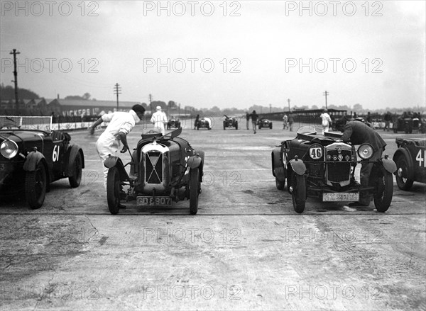 Salmson and Frazer-Nash on the start line at a JCC Members Day, Brooklands. Artist: Bill Brunell.