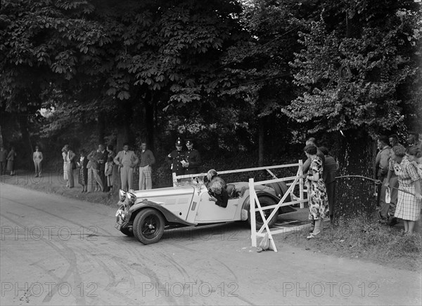 DE Harris' Singer B37, winner of a silver award at the MCC Torquay Rally, July 1937. Artist: Bill Brunell.