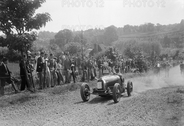 Bugatti Type 35, Bugatti Owners Club Hill Climb, Chalfont St Peter, Buckinghamshire, 1935. Artist: Bill Brunell.