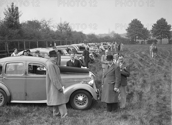 Standard Car Owners Club Gymkhana, 8 May 1938. Artist: Bill Brunell.