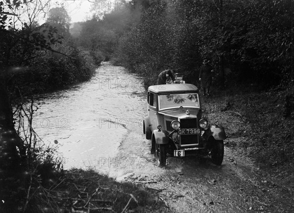 Morris Major of A Negal competing in the JCC Lynton Trial, 1932. Artist: Bill Brunell.