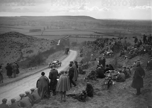 Aston Martin of Bertie Kensington-Moir, Essex Motor Club Kop Hillclimb, Buckinghamshire, 1922. Artist: Bill Brunell.