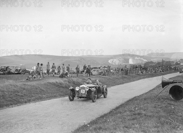 1926 Frazer-Nash of JG Clarke competing at the Lewes Speed Trials, Sussex, 1938. Artist: Bill Brunell.