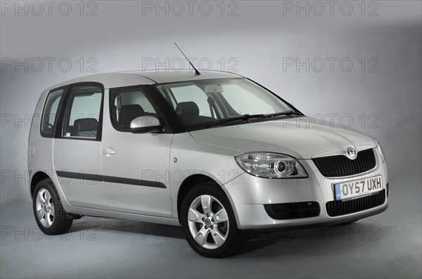 2007 Skoda Roomster Tdi. Artist: Unknown.