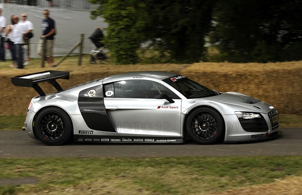 2009 Audi R8 LMS at 2009 Goodwood Festival of speed Artist: Unknown.