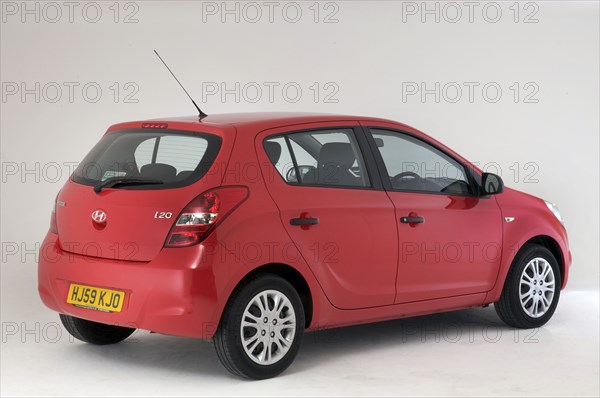 2009 Hyundai i20 Artist: Unknown.