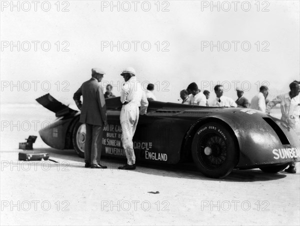 Sunbeam 1000hp World Land speed record attempt at Daytona 1927 Artist: Unknown.