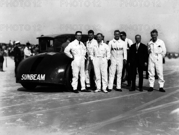 Sunbeam 1000hp World Land speed record attempt at Daytona 1927 Artist: Unknown.