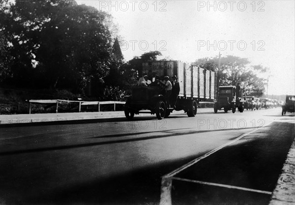 Sunbeam 1000hp World Land speed record attempt at Daytona 1927 Artist: Unknown.