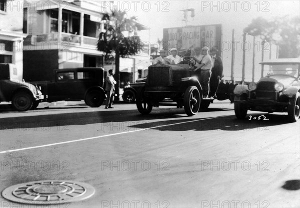 Sunbeam 1000hp World Land speed record attempt at Daytona 1927 Artist: Unknown.