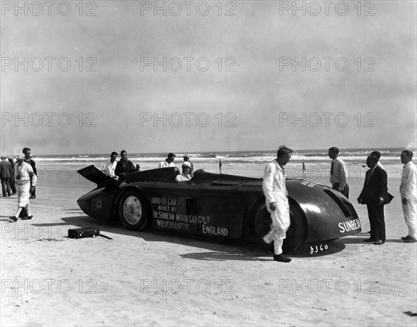 Sunbeam 1000hp World Land speed record attempt at Daytona 1927 Artist: Unknown.