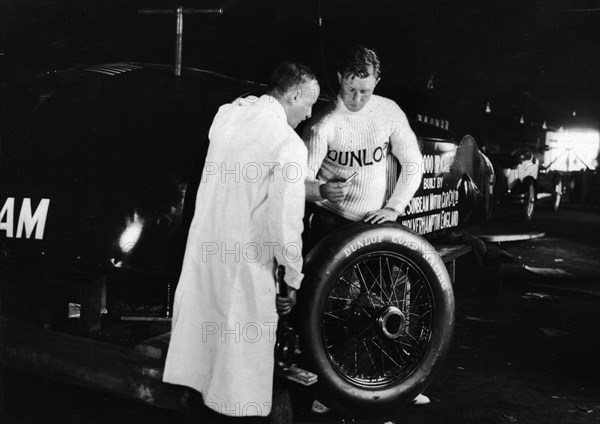 Sunbeam 1000hp World Land speed record attempt at Daytona 1927 Artist: Unknown.