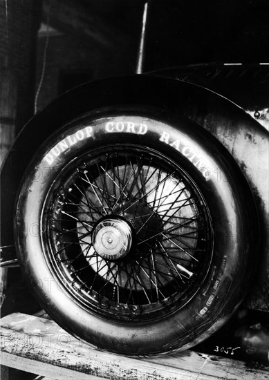 Sunbeam 1000hp World Land speed record attempt at Daytona 1927 Artist: Unknown.