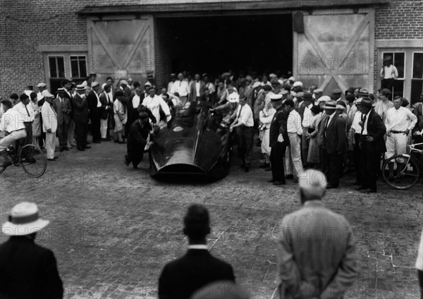 Sunbeam 1000hp World Land speed record attempt at Daytona 1927 Artist: Unknown.