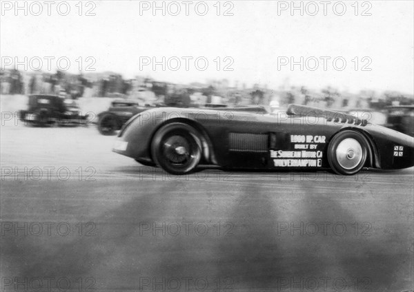 Sunbeam 1000hp World Land speed record attempt at Daytona 1927 Artist: Unknown.