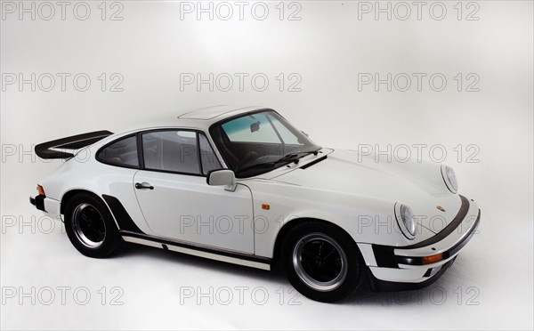 1987 Porsche 911 3.2 Carrera Artist: Unknown.