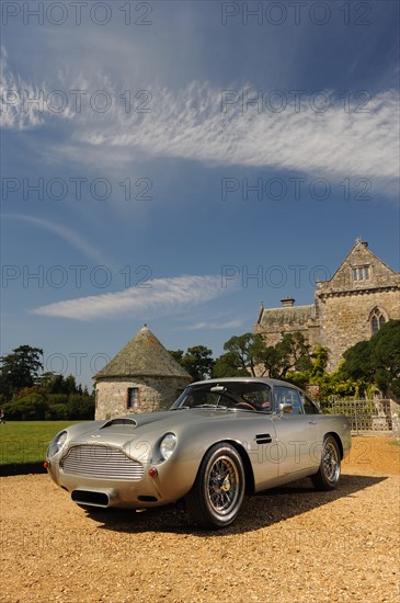 1961 Aston Martin DB4 GT Artist: Unknown.