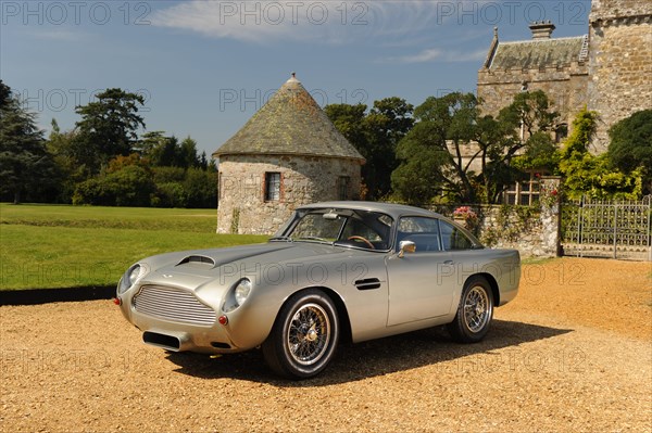 1961 Aston Martin DB4 GT Artist: Unknown.