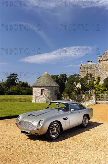 1961 Aston Martin DB4 GT Artist: Unknown.