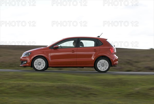 2011 Volkswagen Polo SEL 1.2 Tsi Artist: Unknown.