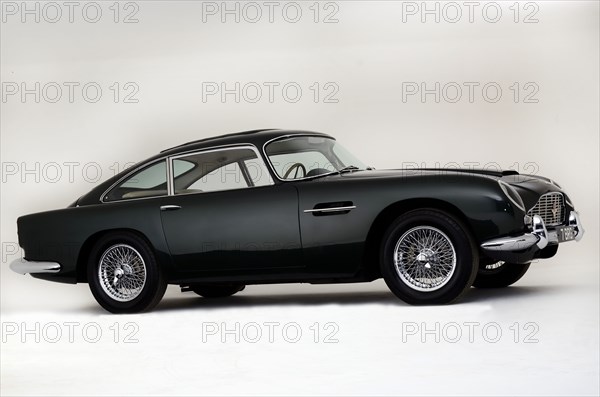 1963 Aston Martin DB4 GT Artist: Unknown.