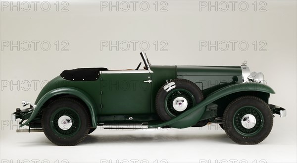 1933 Stutz DV 32 Artist: Unknown.
