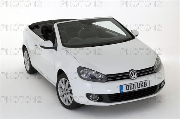 2011 VW Golf Tdi Cabriolet Artist: Unknown.