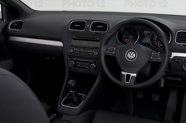2011 VW Golf Tdi Cabriolet Artist: Unknown.