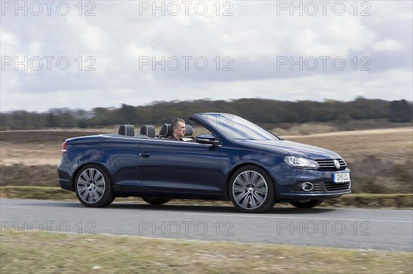 2011 Volkswagen EOS 2.0 Tdi Artist: Unknown.