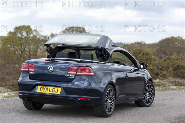 2011 Volkswagen EOS 2.0 Tdi Artist: Unknown.