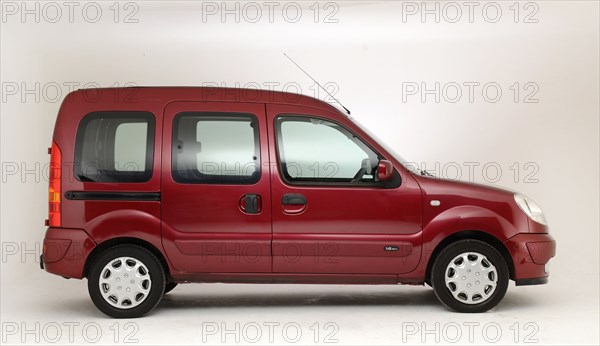 2007 Renault Kangoo Artist: Unknown.