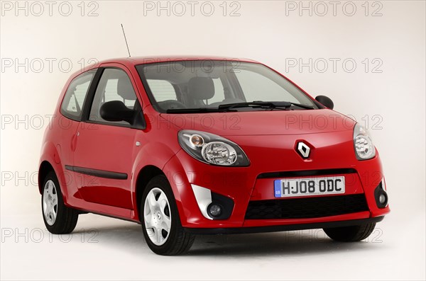 2008 Renault Twingo Artist: Unknown.