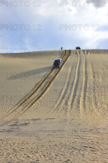 Mitsubishi Delica Space Gear V6 1996 in sand dunes New South Wales Australia Artist: Unknown.