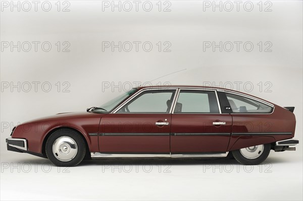 1986 Citroen CX Artist: Unknown.