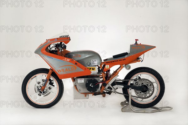 1985 Yamaha Electric dragster motorcycle Artist: Unknown.