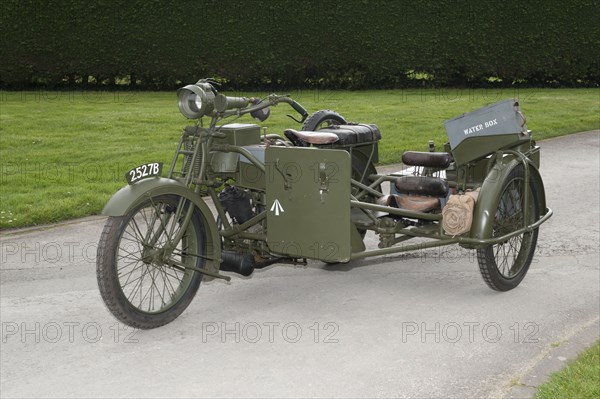 1917 Vickers Clyno Combination Artist: Unknown.