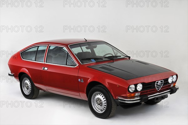 1981 Alfa Romeo Alfetta GTV Artist: Unknown.