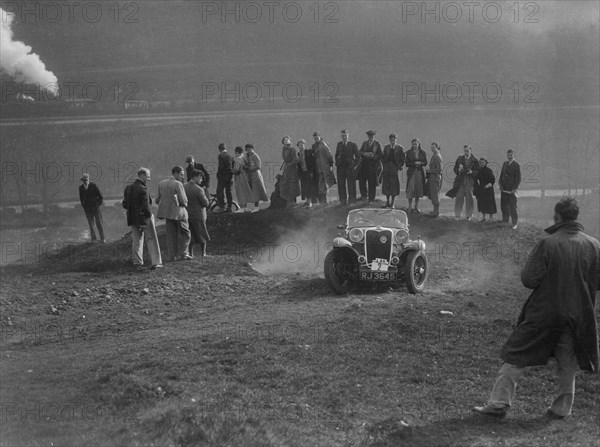 Singer of GA Mangoletsi competing in the Sunbac Inter-Club Team Trial, 1935. Artist: Bill Brunell.