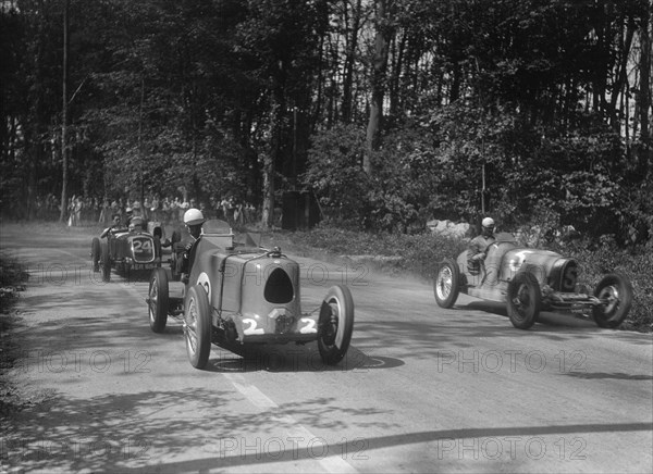 MG Magnette, Bugatti Type 37A and Alta, Donington Park Race Meeting, Leicestershire, 1935. Artist: Bill Brunell.