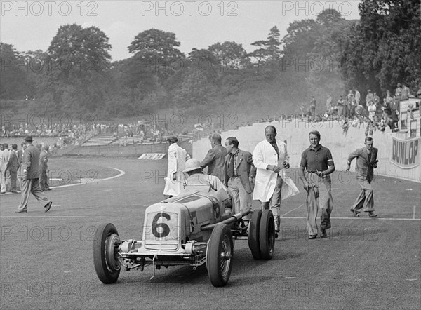 ERA of P Aitken at Crystal Palace, London, 1939. Artist: Bill Brunell.